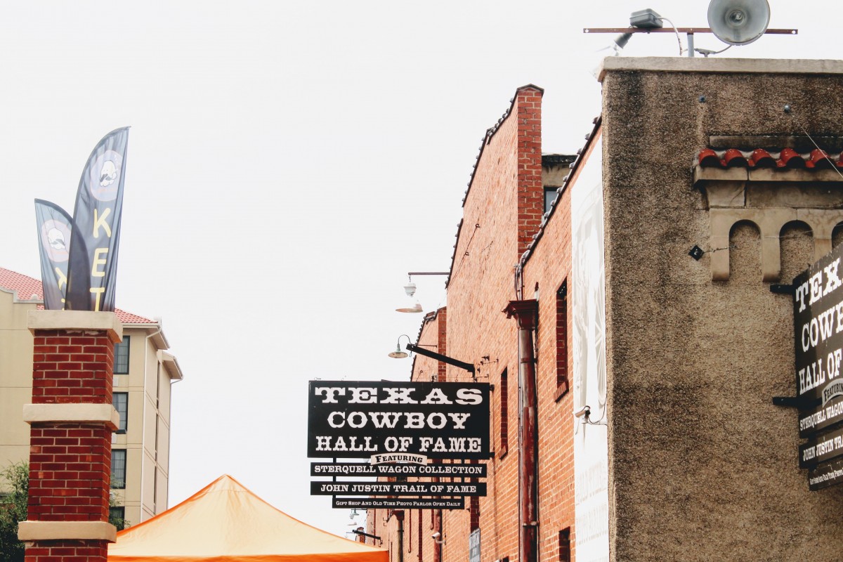 The BEST things to do at the Fort Worth Stockyards - BEA ADVENTUROUS