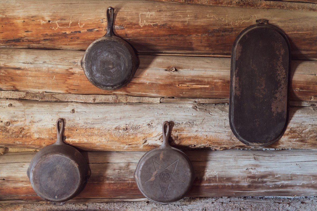 pots and pans in a cabin