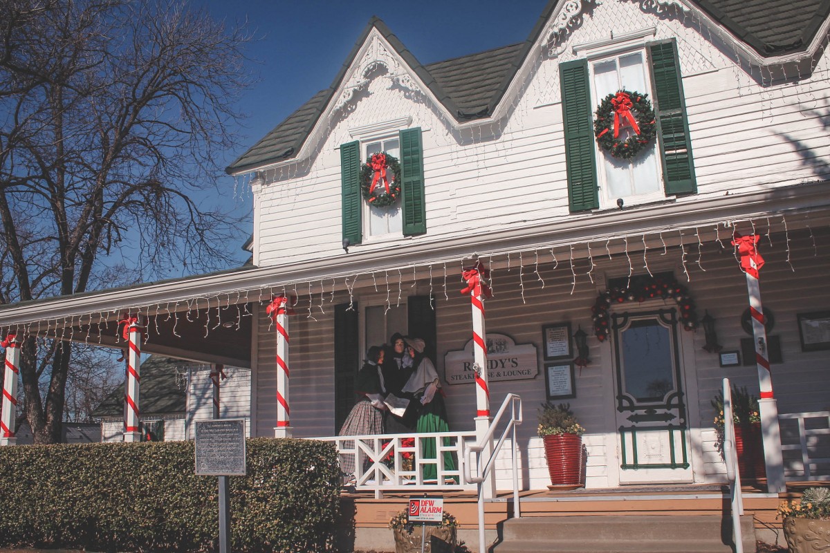 Randy's Steahouse during the holidays