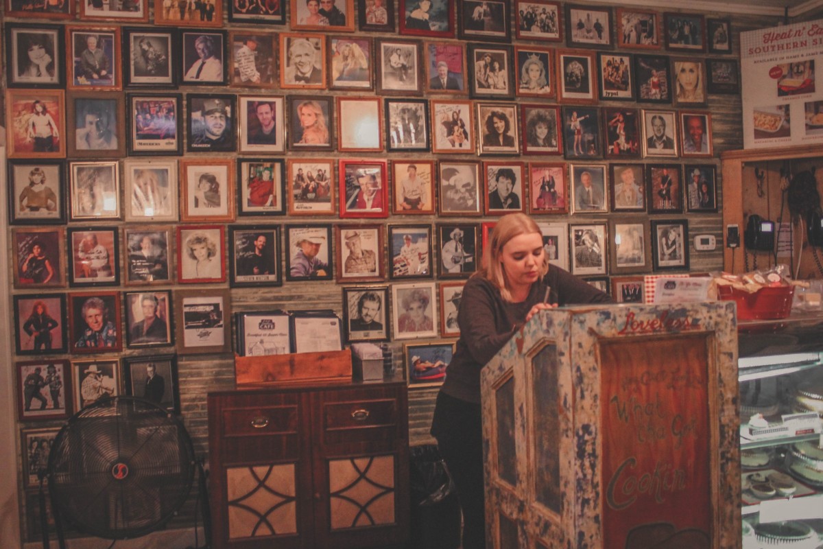 Loveless cafe wall of photos at night in Nashville