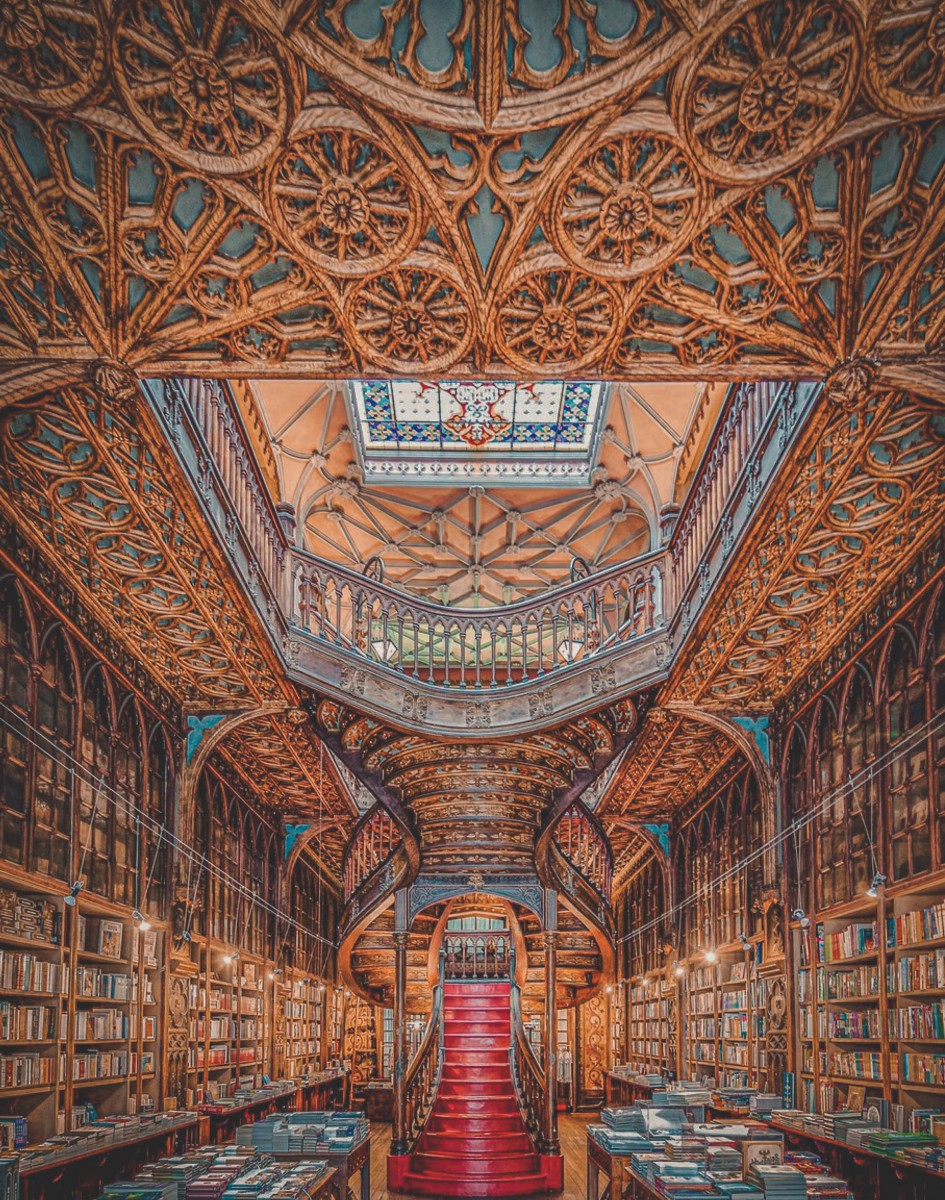 best bookstores in the world : Livraria Lello, Portugal
