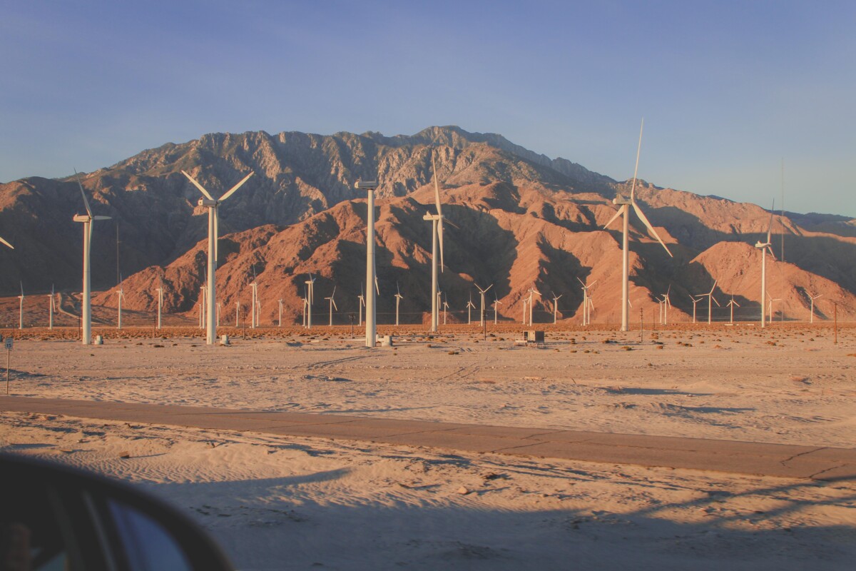 Palm Springs Attractions: Wind Turbine Tours