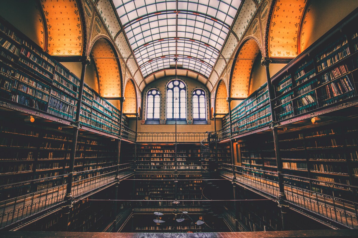 dark academia libraries - Cuypers Library