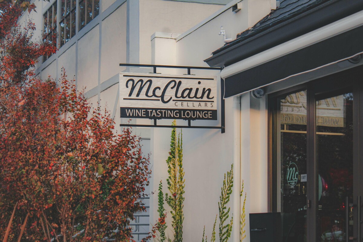 wine tasting lounges in Solvang
