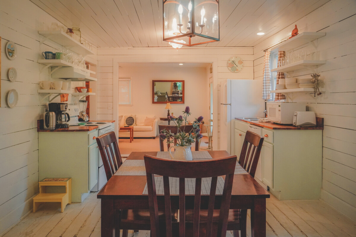 cottagecore house in Natchez Trace