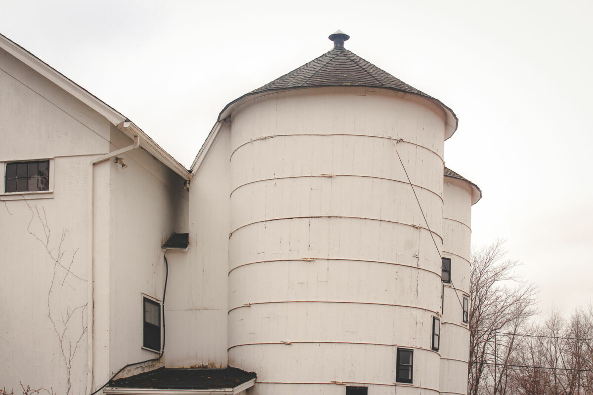 Hunt Hill Farm Iconic Silo, one of the legendary things to do in New Milford